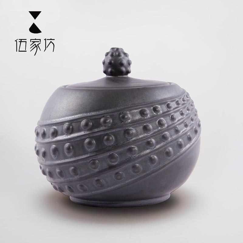 The Wu family fang cassock ceramic glaze large stone seal with POTS of tea caddy fixings box of storage tanks