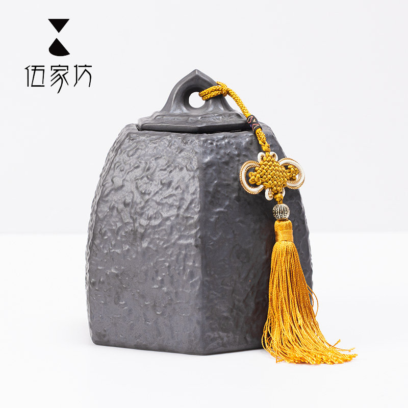 The Wu family lane east devoted to ceramic POTS medium sealed storage POTS pu - erh tea caddy fixings ceramic POTS