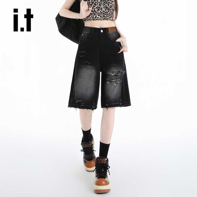 It: Chocoolate Black and Gray Vintage Ripped Denim Shorts for Women, Loose Wide-Leg Five-Point Pants with a Sense of Design It: Chocoolate Black and Gray Vintage Ripped Denim Shorts for Women, Loose Wide-Leg Five-Point Pants with a Sense of Design