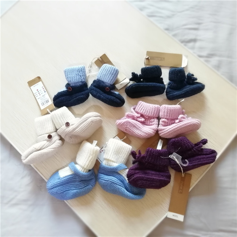 Export Europe Original single autumn and winter foreign trade wool line Baby male and female baby knit socks Sox shoes