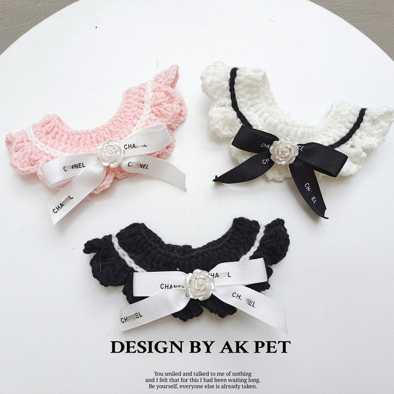 Pet cat dog hand-knitted middle-aged high-quality small fragrance collar knitted bib slobber scarf