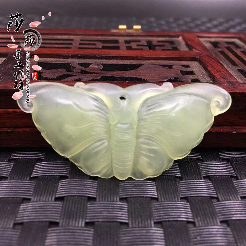 Natural jade Jade Butterfly Pendant Jade Butterfly Pendant Jade Butterfly Pendant pendant jade Pei DIY Han clothes Waist Pei Car Pendant Accessories Accessories