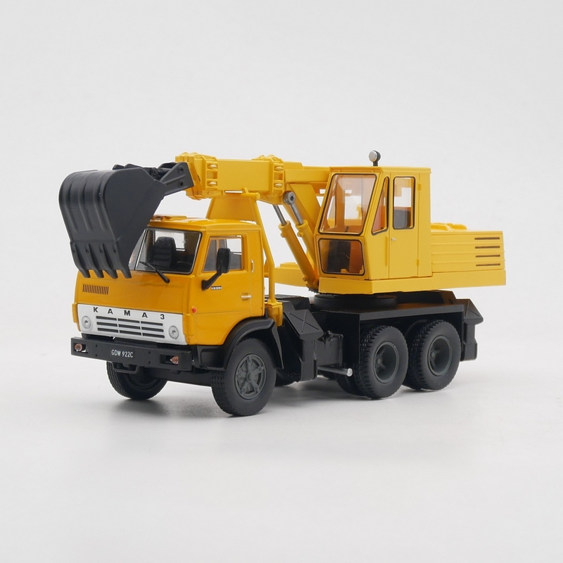 Ixo 1:43 Kamaz 5511 Eo-3532 Kamaz Truck Excavator Alloy Car Model Toy