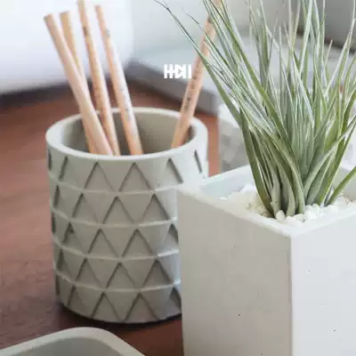 One plus one) concrete round cement flowerpot triangular texture pen holder Nordic home accessories fleshy