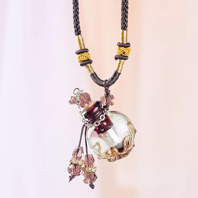 Glass Pendant Diffuser Essential Oil Bottle Perfume Empty Bottle Diffuser Necklace Small Bottle Can Be Opened for Women Doterra