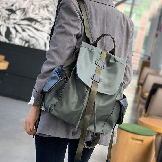 Philippine Ruhua 2020 New Fashion Bags အမျိုးသမီးစီး Nylon အထည်အလိပ်ကျောပိုးအိတ်အမျိုးသမီးလွယ်အိတ်ကျောပိုးအိတ်အပန်းဖြေ Trend Travel Bag