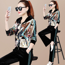 Gold velvet suit womens fashion 2021 new European station Western style printing wide-leg pants spring and autumn casual two-piece set