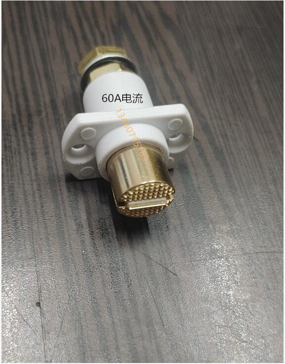 Cabinet fixture into battery soft - pack clamp polymer fixture Test needle Detection fixture 60A current