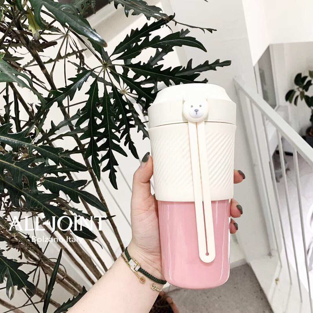 Vicki ALL-JOINT Rechargeable Small Carry-on Juice Cup Portable Juicing Cup