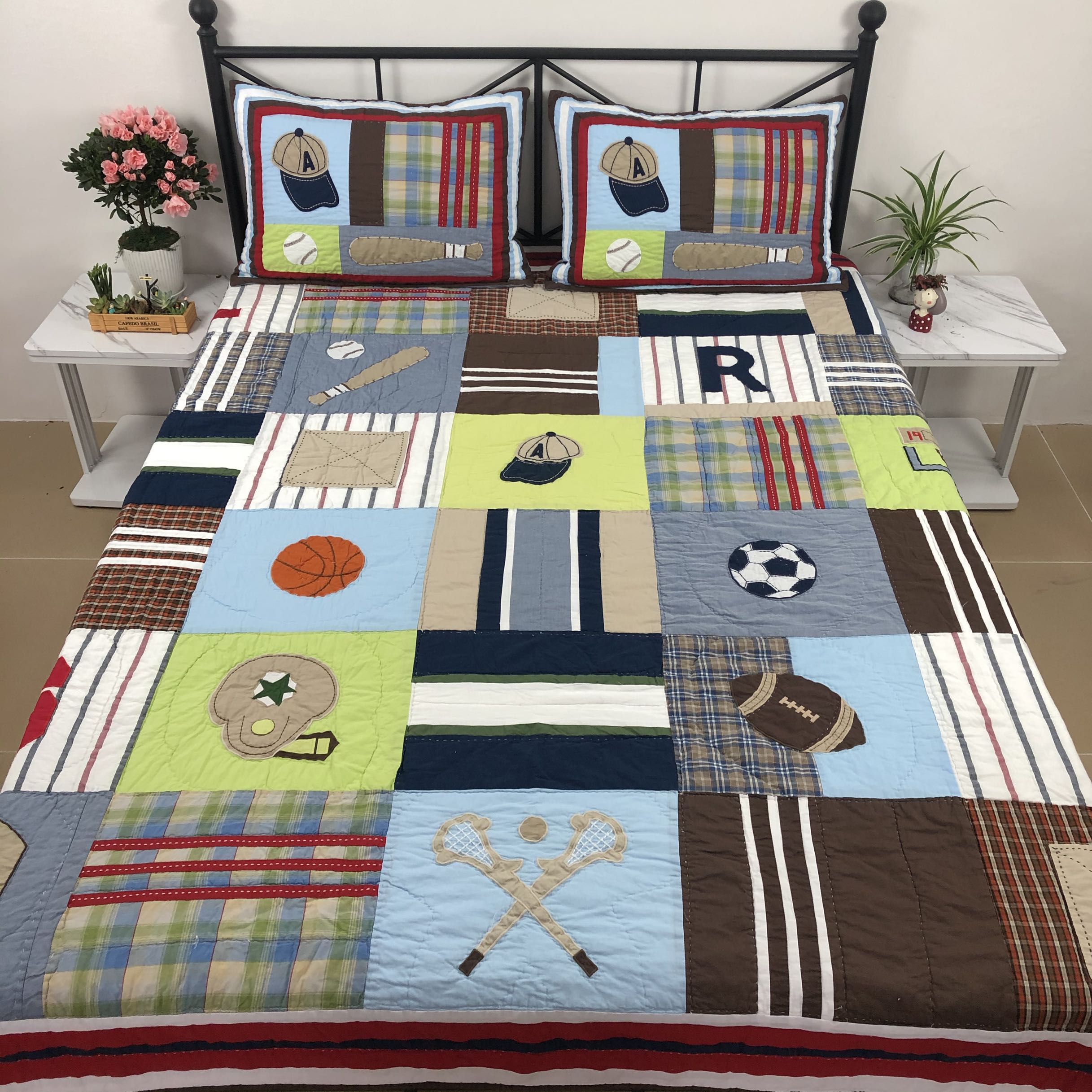 Chao Heavy Industry! ZZZZ LIKES !!! Cotton patch embroidered hand quilt ~ air conditioning quilt set