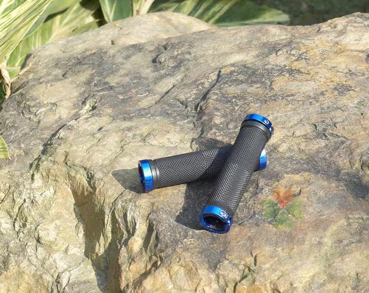 Poignées de vélo - Ref 2347570 Image 3