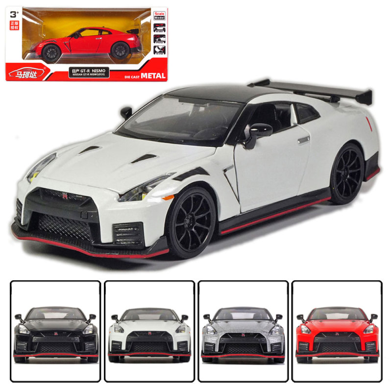 1:32 Nissan Gtr Model R35 Nismo Sports Car Pull-Back Sound and Light Children's Toy Gift Officially Licensed