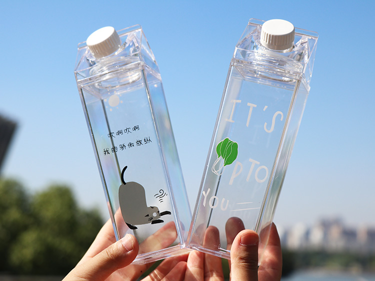 Sáng tạo hộp sữa hình cốc phiên bản Hàn Quốc của cô gái nhỏ tươi trái tim cốc sinh viên cầm tay cốc nhựa vuông - Tách bình giữ nhiệt mini