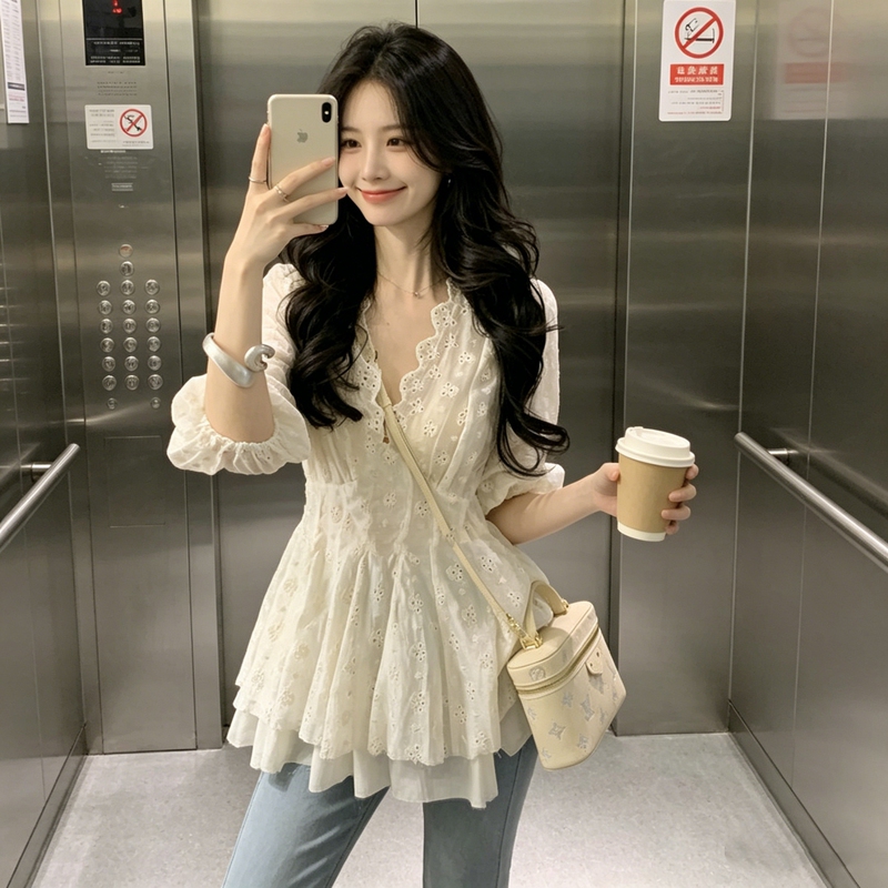 Plus Size Women's French-Style Heavy Embroidery Lace Base Shirt, New Summer Puff Short-Sleeve Design Top