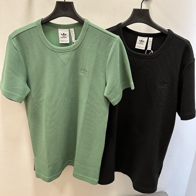 Adidas Originals Sports and Leisure Trendy Waffle Short-Sleeved T-Shirt Shorts Iw5804/5806 Iy2303 Adidas Originals Sports and Leisure Trendy Waffle Short-Sleeved T-Shirt Shorts Iw5804/5806 Iy2303