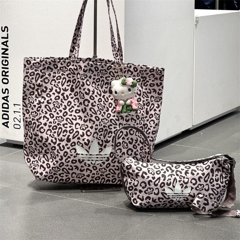 Adidas Originals Women's Sports and Casual Trendy Tote Shoulder Bag Handbag Lc8238 Lc8239