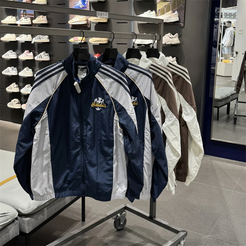 Adidas Trefoil Dalmatian Disney Men's and Women's Sports Trend Jacket Kg6691 Kg6692 Adidas Trefoil Dalmatian Disney Men's and Women's Sports Trend Jacket Kg6691 Kg6692
