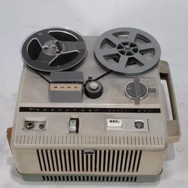 Antique second hand Sony Sony 311 Type of opening recorder vacuum tube opening machine function normal 100V