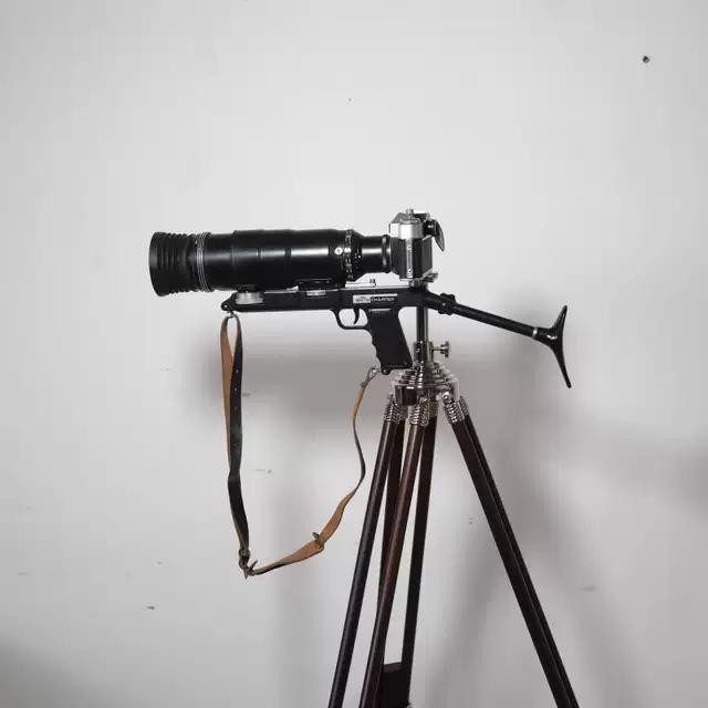 Antique Zenit Sniper Gun Type Mechanical Monocular Lens Adhesive Roll 135 Camera with Hand Frame with Case