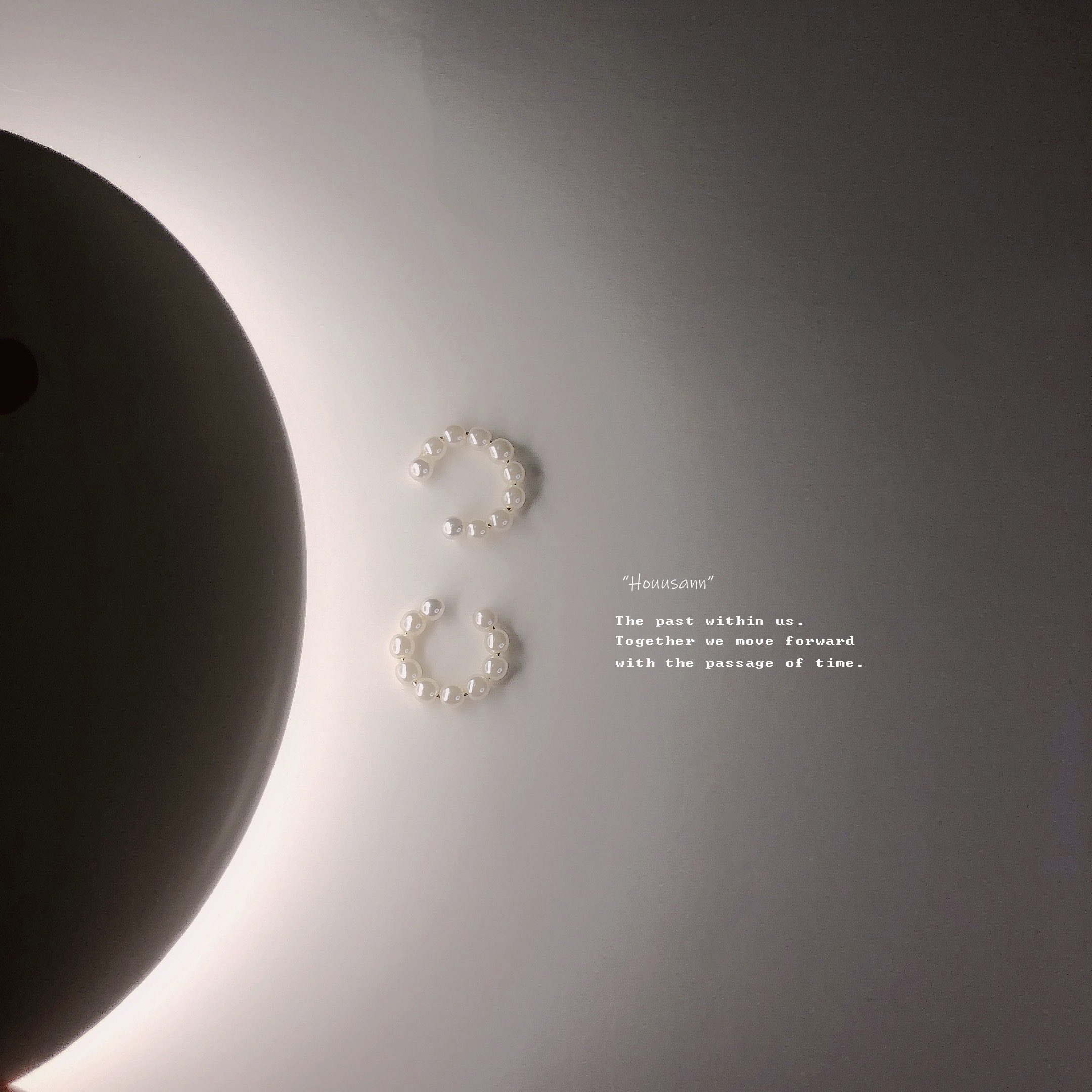 Earrings without pierced ears women's 2022 tide ornaments ins cold style French freshwater pearl ear clip ear bone clip earrings female