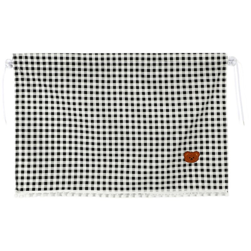 Солнцезащитная штора в автомобиль ACCESSORIES Медведь