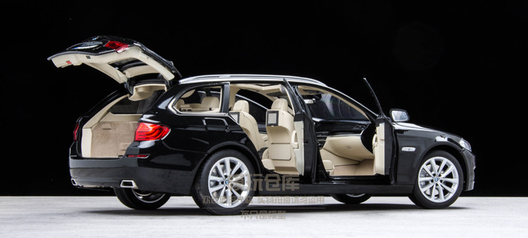 1: 18 NOREV BMW 550i 5 series station wagon simulation die cast