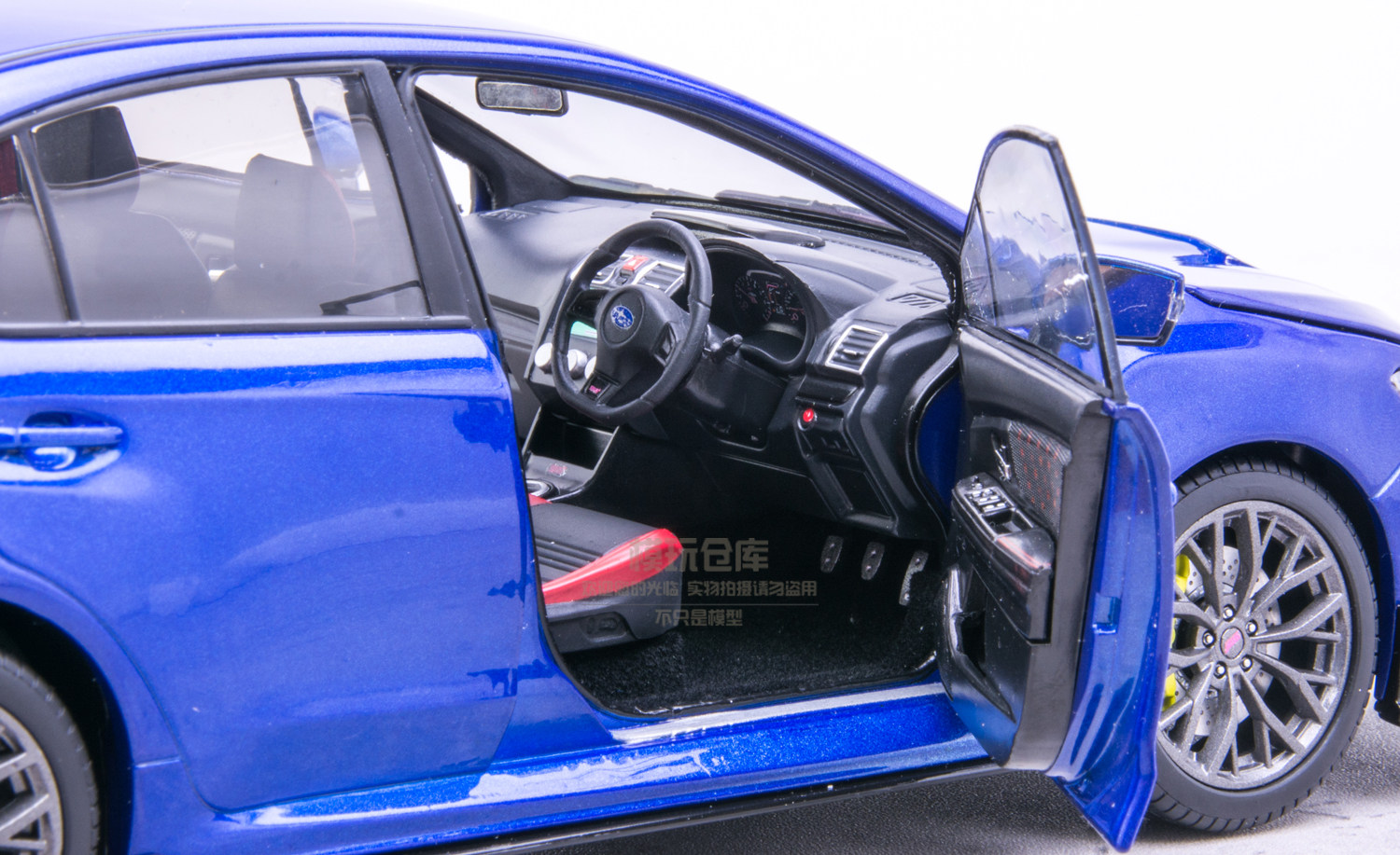 1: 18 Sun Star Subaru Leopard WRX sti 2018 Blue Sports Car Alloy