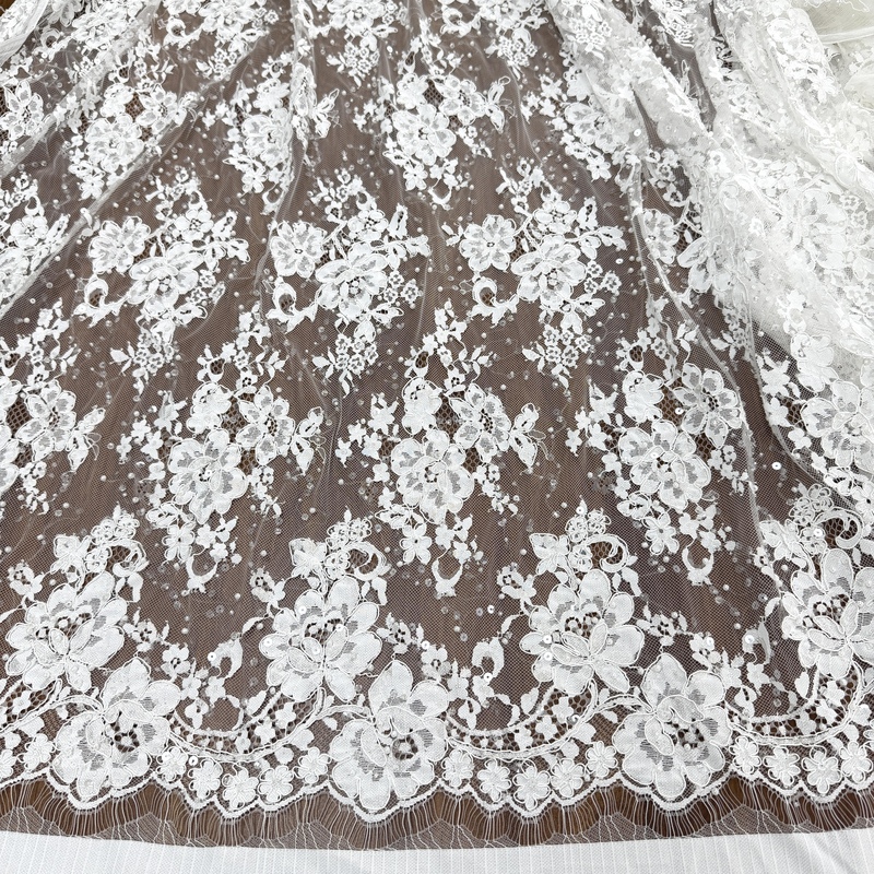 Classic Floral Pattern Car Bone Positioning Embroidery Lace Fabric Eyelash Lace Fabric 3m Length 1.5m Width