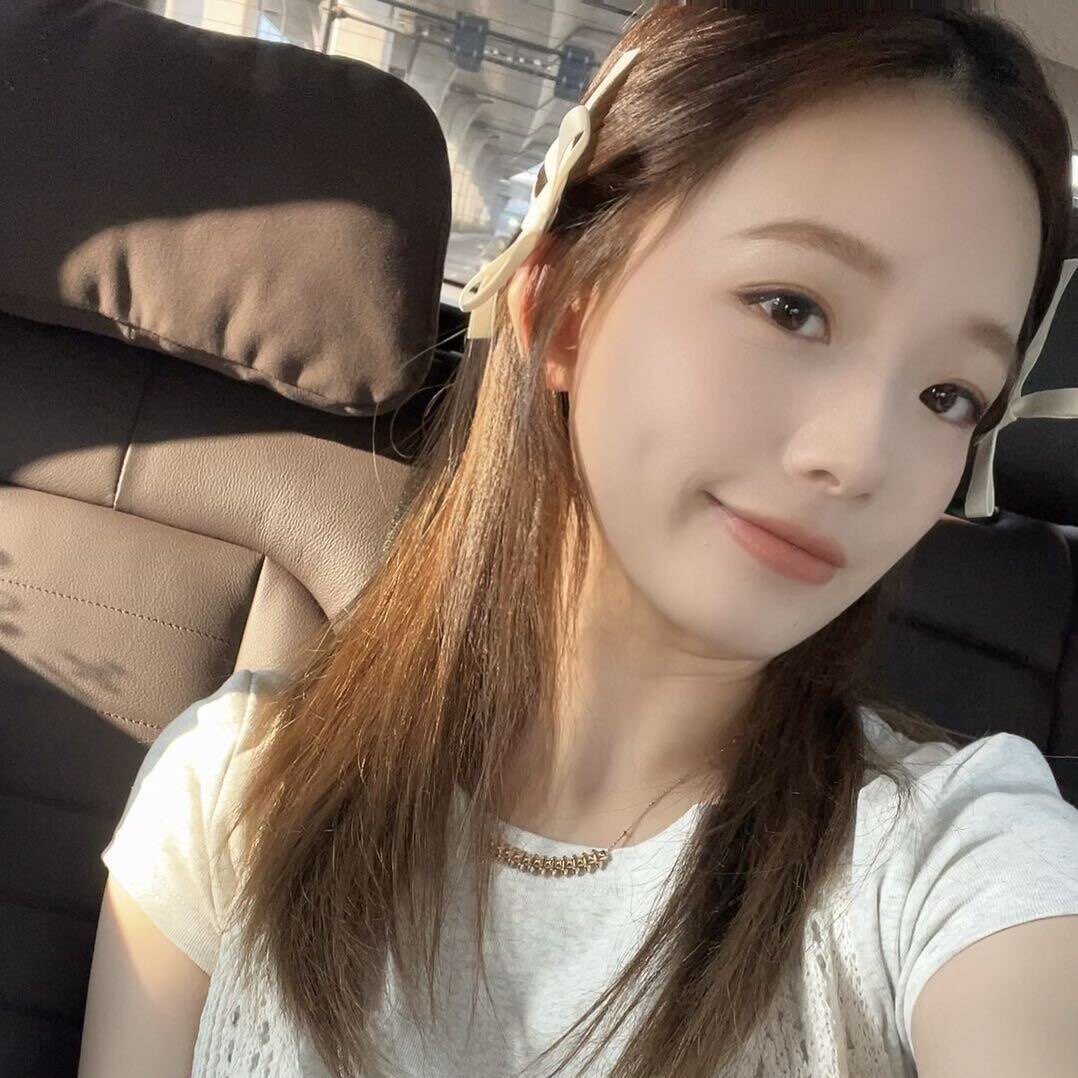 好麦定制女装的LOGO
