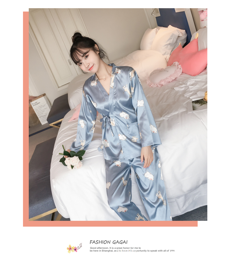 Bộ đồ ngủ bằng kim loại lụa tơ tằm dài tay mùa thu có thể được mặc bên ngoài phiên bản Hàn Quốc của bộ đồ hai mảnh mùa xuân và mùa thu tươi mát và đáng yêu đồ bộ mặc nhà cao cấp hàn quốc