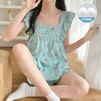 0527-7 полосатый котенок с подушечкой на груди