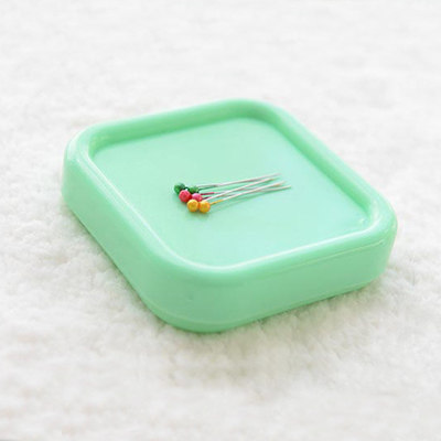 Magnetic inhaler suction box Magnetic needle insertion box Handmade DIY tool new product