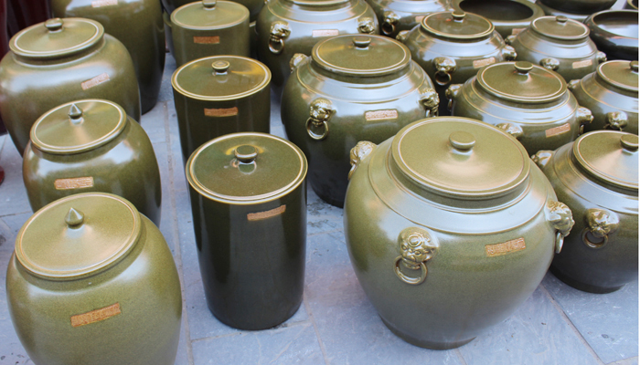 Food Storage Ceramic Rice Jar Kitchen Rice Bucket Ceramic Pot Household Moisture-proof Grain Container Flour Storage Container Sealed Exquisite