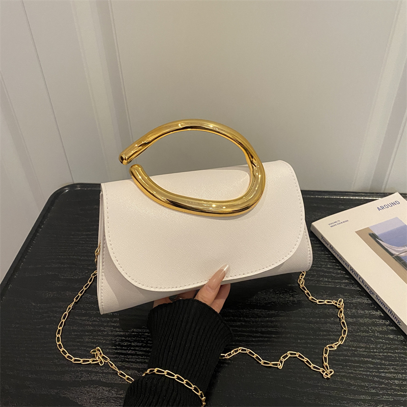2026 Summer New Style High-End Fashion Simple and Elegant Chain Shoulder Crossbody Bag Evening Fashion Clutch Women's Bag 2026 Summer New Style High-End Fashion Simple and Elegant Chain Shoulder Crossbody Bag Evening Fashion Clutch Women's Bag