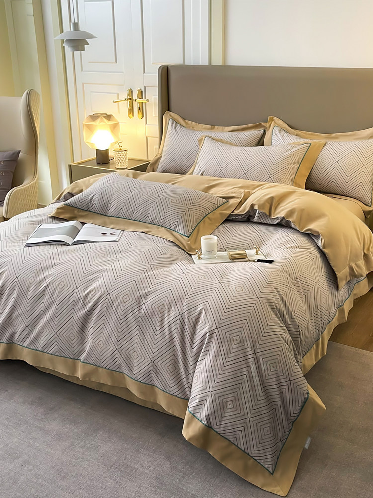 Autumn and winter high-end light luxury style 120-count cotton long-staple cotton thickened brushed four-piece set warm quilt cover bedding