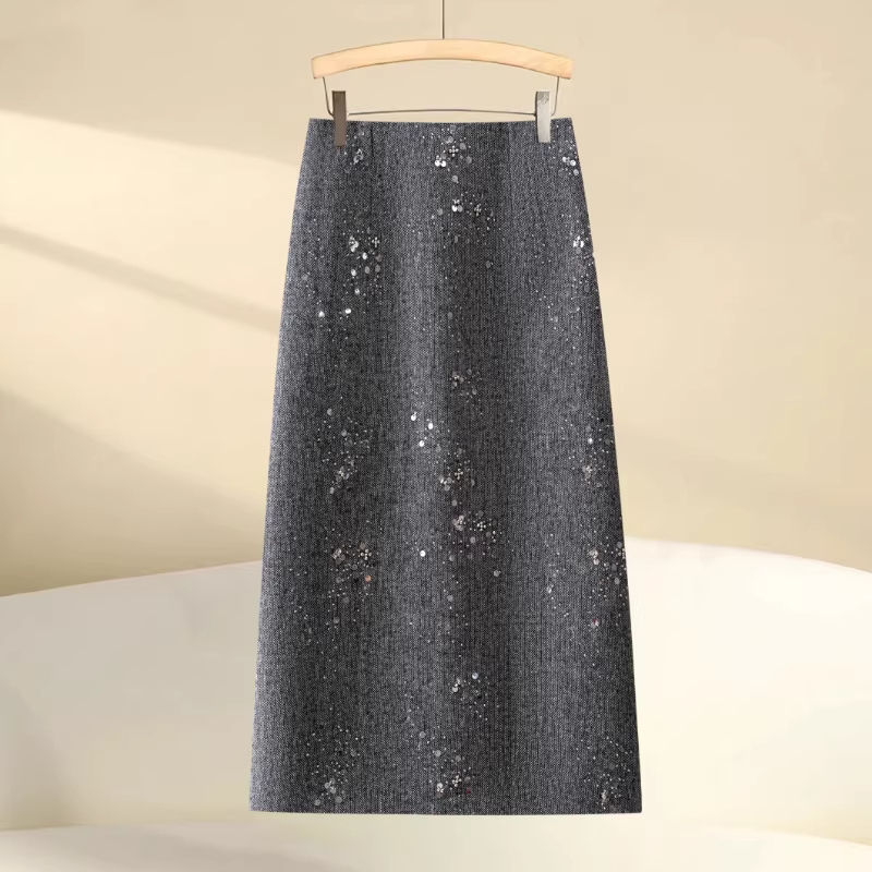 Gray Woolen Skirt for Women 2026 New Spring Hot Style High-End Sequined Hip-Hugging Skirt Super Beautiful Skirt