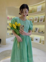 autumn Jun summer 2021 new green bubble sleeve French retro dress female summer slim long dress