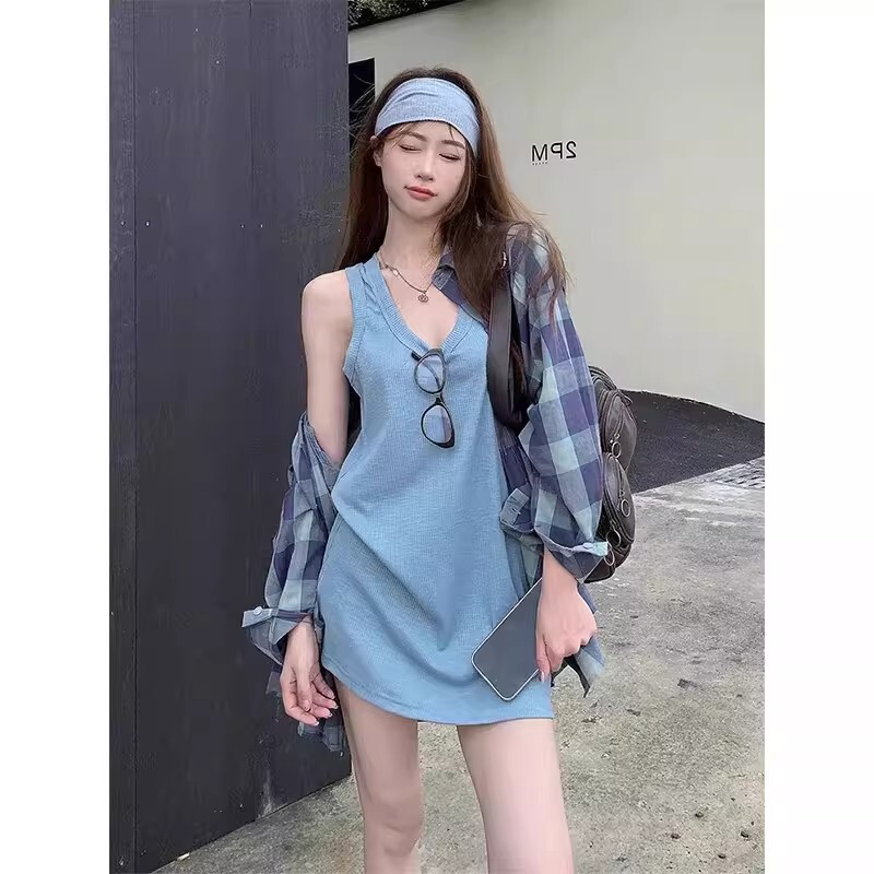 Blue Loose-Fitting Mid-Length Sleeveless Top for Women, Unique and Beautiful Summer Camisole