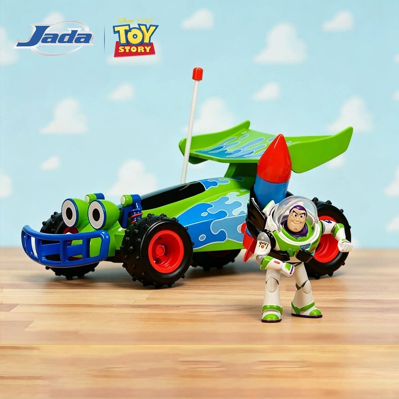 Jadatoys 1:24 Authentic Toy Story Buzz Lightyear Turbo Off-Road Vehicle Alloy Car Model Ornament Gift Jadatoys 1:24 Authentic Toy Story Buzz Lightyear Turbo Off-Road Vehicle Alloy Car Model Ornament Gift