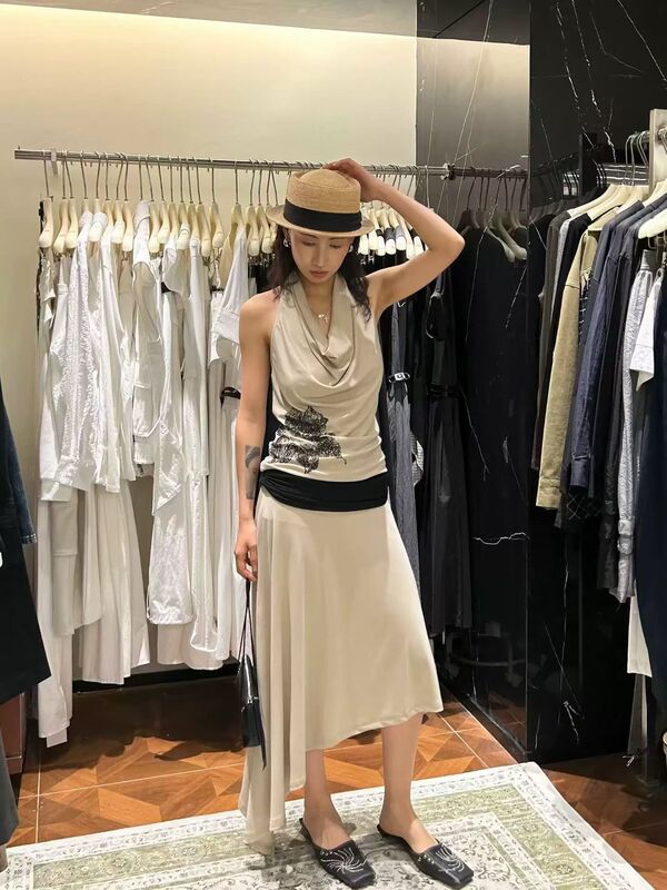 26 New Summer Style French Resort Style Retro Elegant Printed Sleeveless Vest High-Waisted Slimming Skirt Two-Piece Set