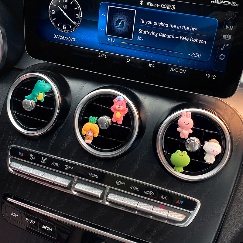 Interior decoration hem Cute Sponge Baby Family Car Air Conditioning Air Outlet Swing car Ornament Pendulum-Taobao