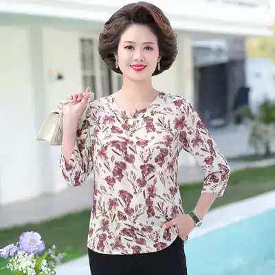 Middle-aged and elderly women's spring and summer mid-sleeve floral T-shirt mother's wear age-reducing casual shirt women's top large size