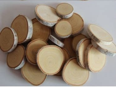 Round wood diy handmade decoration of solid wood material model small wood chip annular log chip pine chip