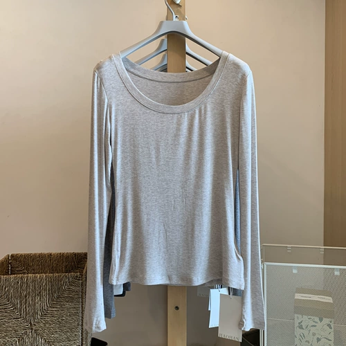 Базовый приятный телу шерстяной лонгслив, осенний, высокий воротник, облегающий крой