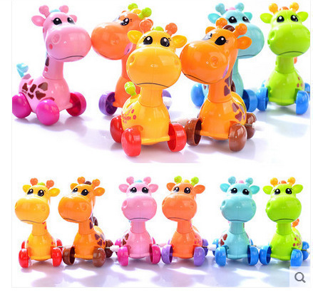 Baby chain clockwork toys winding giraffe hot sale stalls supply manufacturers toys boys and girls 3-6 years old