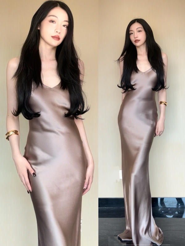 Acetate Suspender Dress, Curve-Defining Bias-Cut Dress, Evening Dress