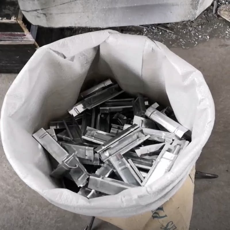 Galvanized sheet common plate flange angle code air duct card strip air duct angle code hook code air duct accessories angle code 1 0mm insert