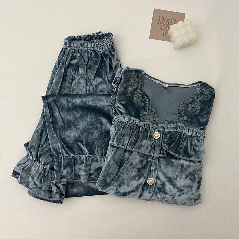 Autumn and Winter Pajamas for Women, Thin Velvet for Winter, Spring and Autumn, Sexy Mist Blue Long-Sleeved 2023 New Style Palace Cardigan Set Autumn and Winter Pajamas for Women, Thin Velvet for Winter, Spring and Autumn, Sexy Mist Blue Long-Sleeved 2023 New Style Palace Cardigan Set