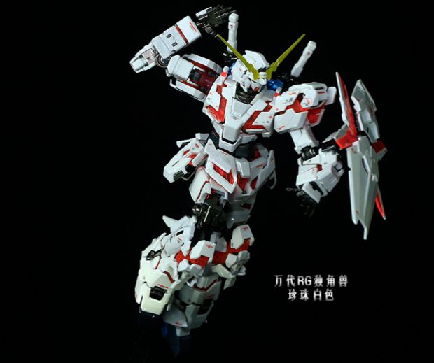 Hàng ngàn Bandai Metal Coloring RG1 / 144 Unicorn Gundams Banshee Gundam Model Boy Quà tặng năm mới - Gundam / Mech Model / Robot / Transformers mô hình gundam rẻ nhất