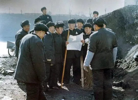 决战之后1991剧照3